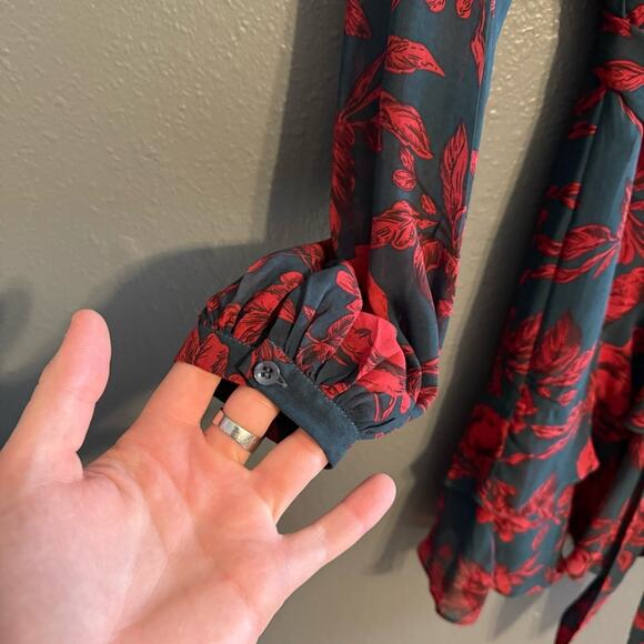 Selfie Leslie Kerry Layered Ballon Sleeve Dress Size L - Picture 5 of 8